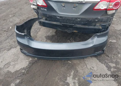 2013 Toyota Corolla S z USA, uszkodzony, nr VIN 2T1BU4EE9DC010241